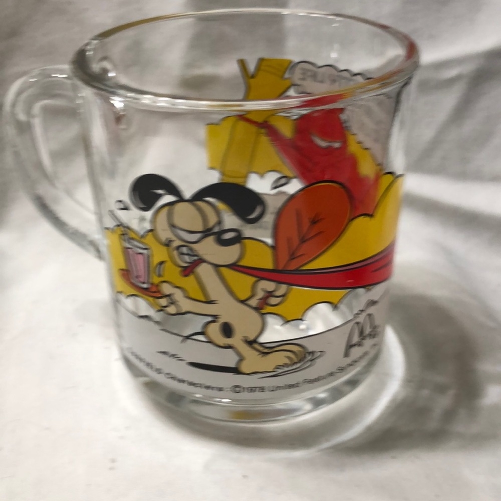 McDonald’s Promotional Garfield coffee mugs - Picture 3 of 7